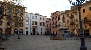 PiazzaTola