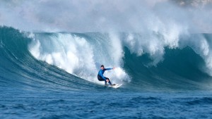 Swk Surf_cavalcando l'onda